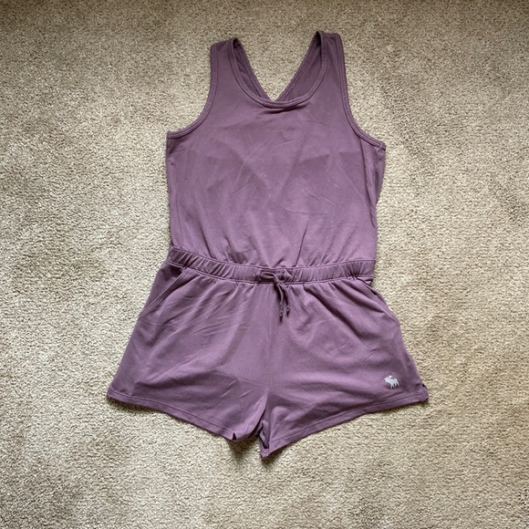 Girls Abercrombie romper - Picture 1 of 3